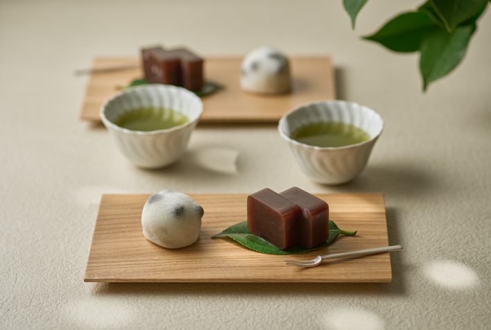 憩いのひとときを優しく包む、和菓子と器 | 穏やかで端正な佇まい「タモの料理皿」