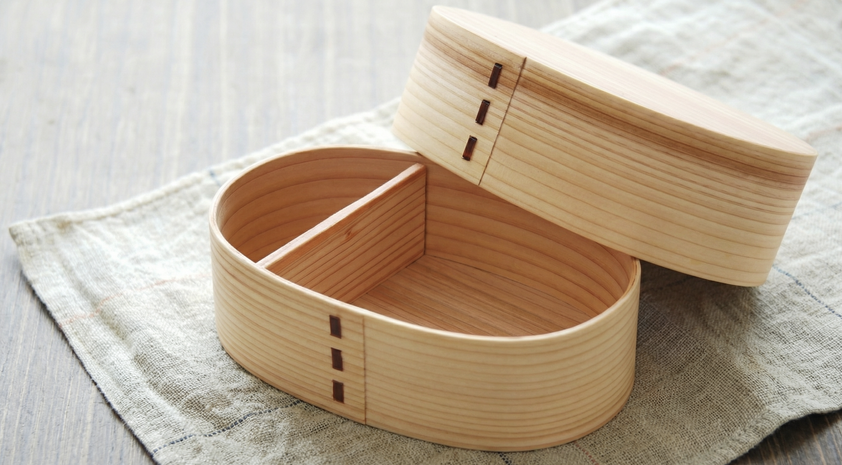 憧れの曲げわっぱ弁当を長持ちさせるお手入れ方法 | 洗い方からシミ・臭い・カビ対策まで